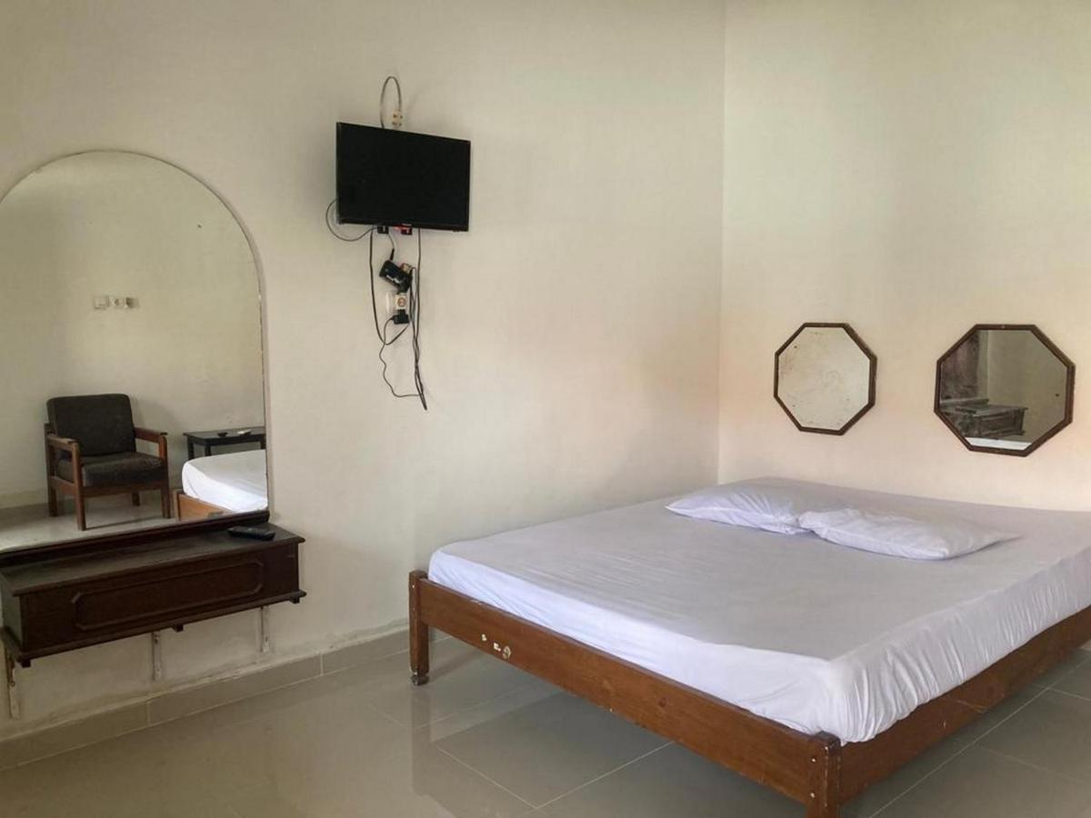 Hotel Surya Citra Jogja A Mitra Reddoorz Yogyakarta Esterno foto